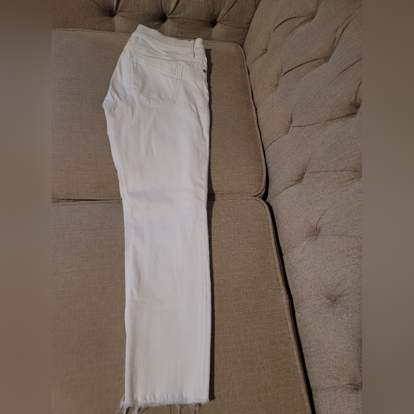 White jeans with raw hem - Picture 2 of 6